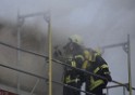 Dachstuhlbrand Koeln Poll Geislarerstr P357